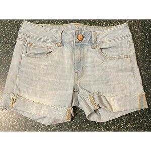 American Eagle Outfitters Size 4 Midi Shorts Denim Light Wash Rolled Cuff